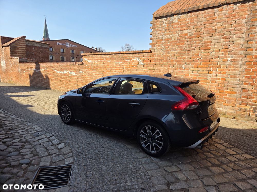 Volvo V40 - 4
