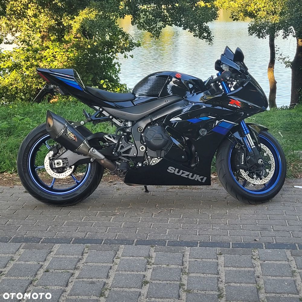 Suzuki GSX-R - 8