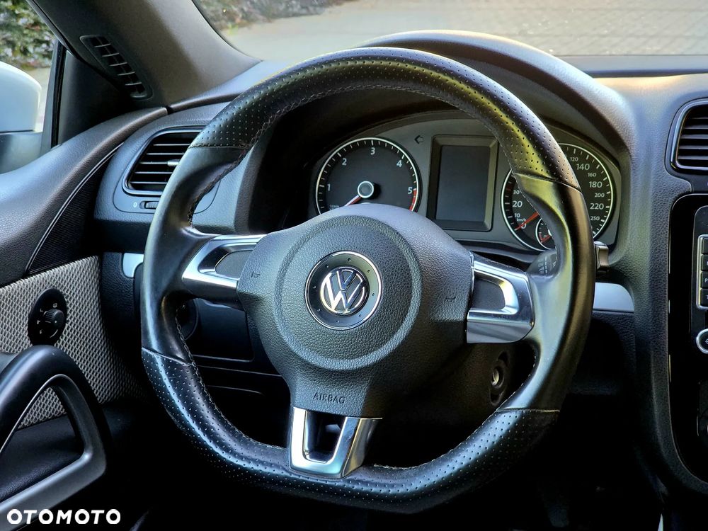 Volkswagen Scirocco 2.0 TDI DSG Life - 19