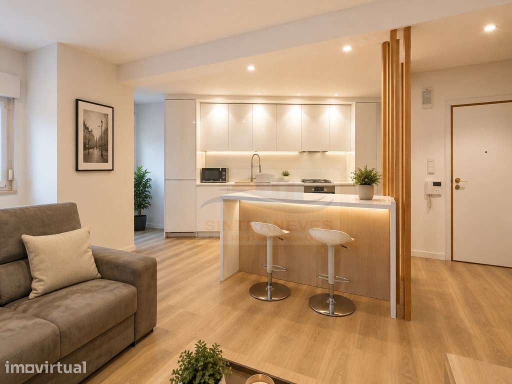 T2 Totalmente Remodelado no Casal de São Brás | 339.000 € - Grande imagem: 2/7