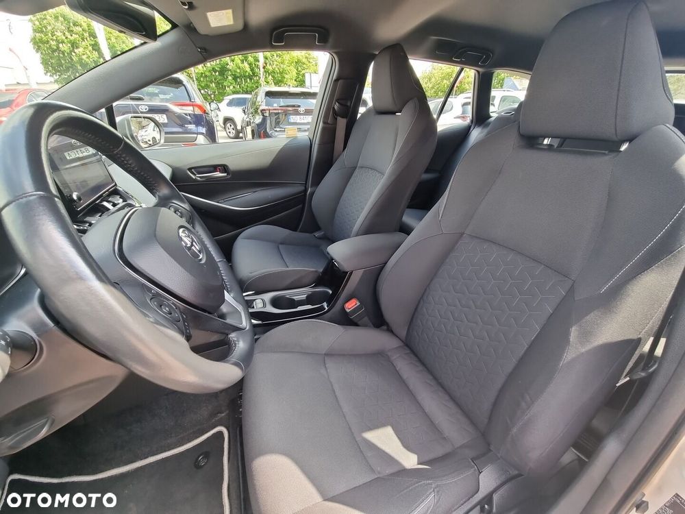 Toyota Corolla 1.8 Hybrid Comfort - 16