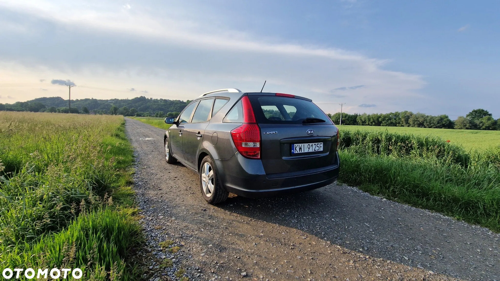 Kia Ceed Cee'd 1.6 Crdi Comfort + - 5