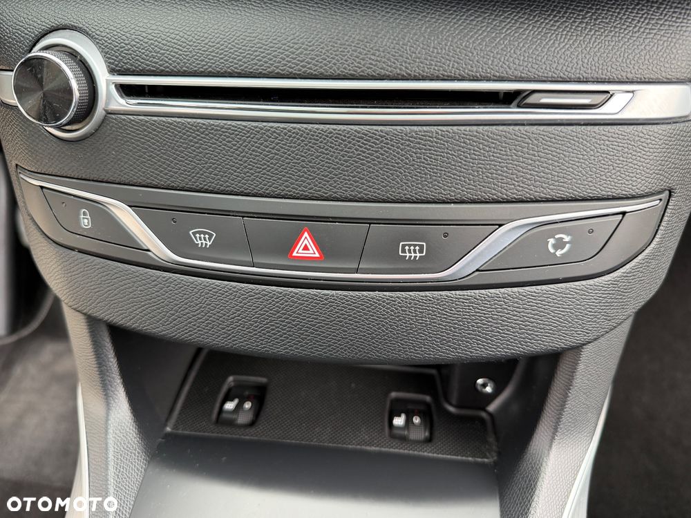 Peugeot 308 BlueHDi 150 Stop & Start Business-Line - 31
