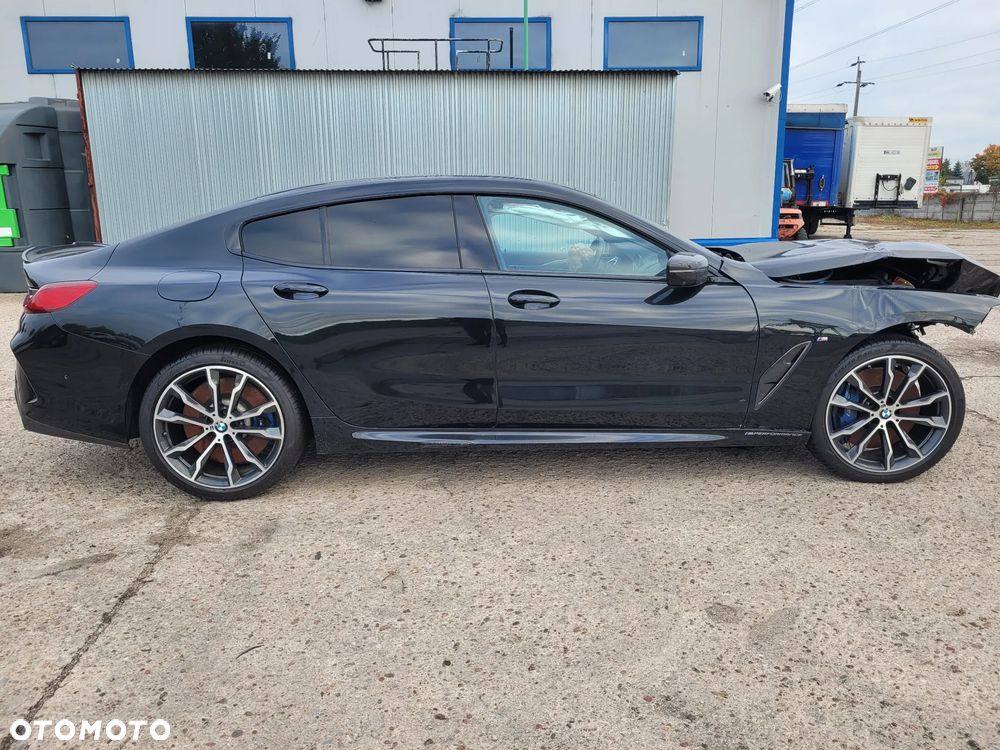 BMW Seria 8 M850i xDrive - 23