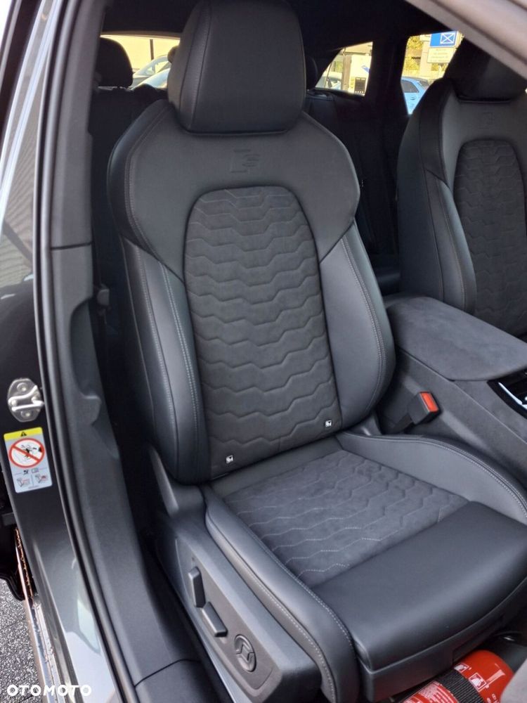 Audi A6 Avant e-tron - 18