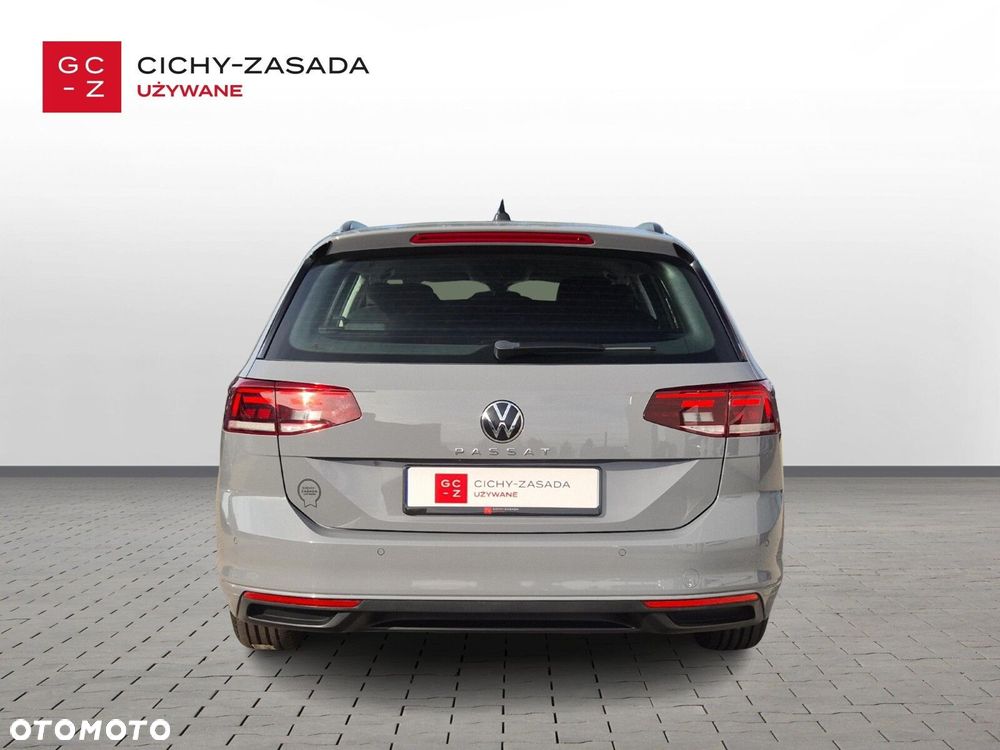Volkswagen Passat 2.0 TDI EVO Business DSG - 4