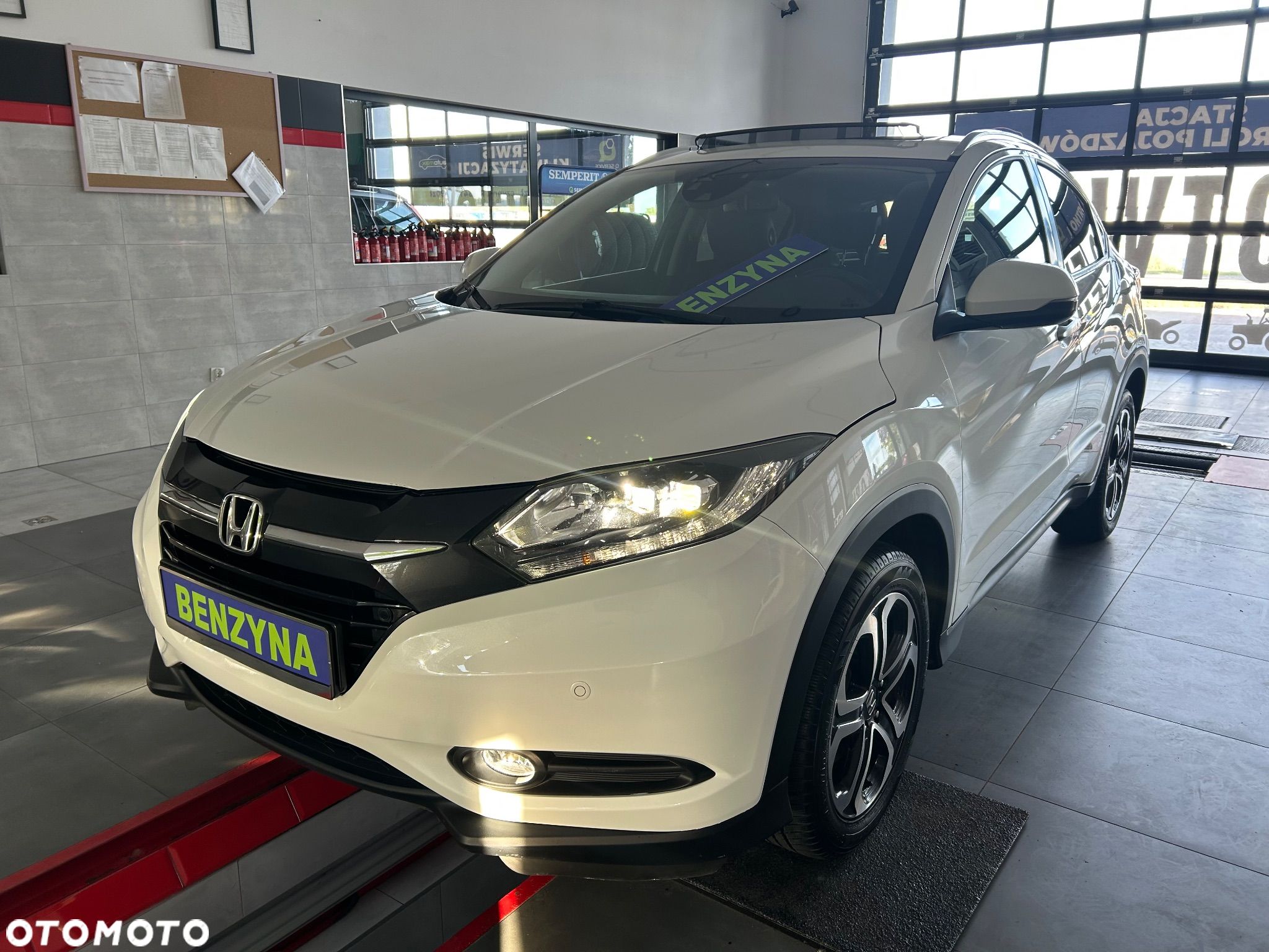 Honda HR-V 1.5 Elegance (ADAS/Honda Connect+) CVT - 1