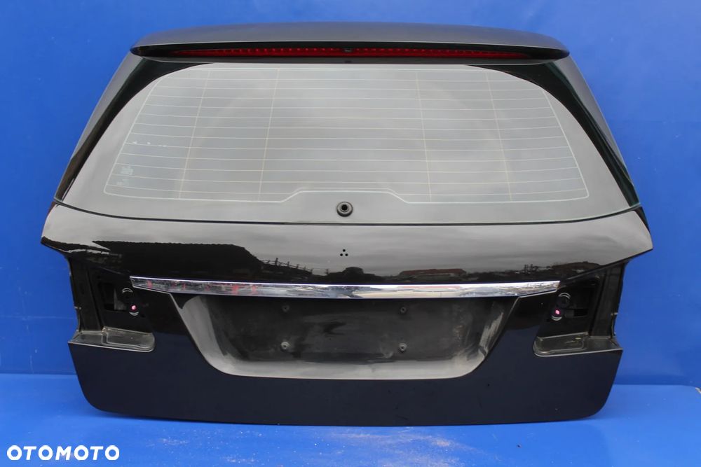 Klapa tył tylna z szybą kombi OE Mercedes W212 Lift kolor C197 2014r - 2