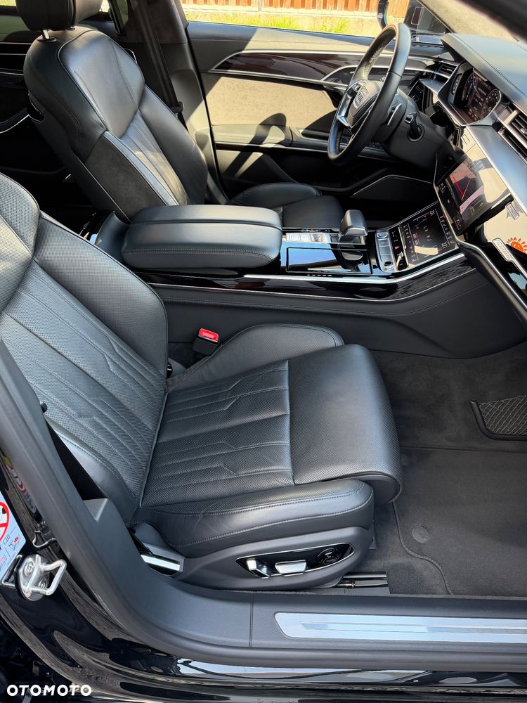 Audi A8 - 15