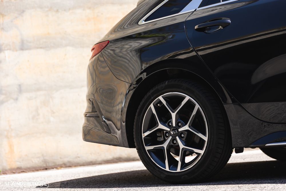 Kia ProCeed - 7