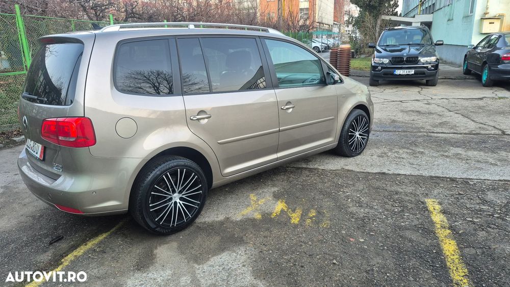 Volkswagen Touran 2.0 TDI DPF Cup - 16
