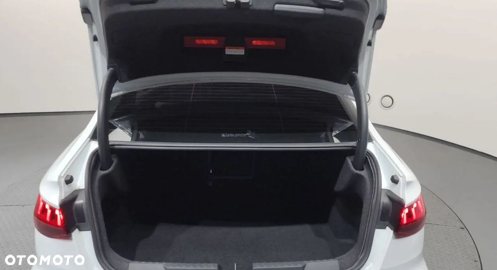Audi A3 Limousine 40 TFSI quattro S tronic advanced - 20