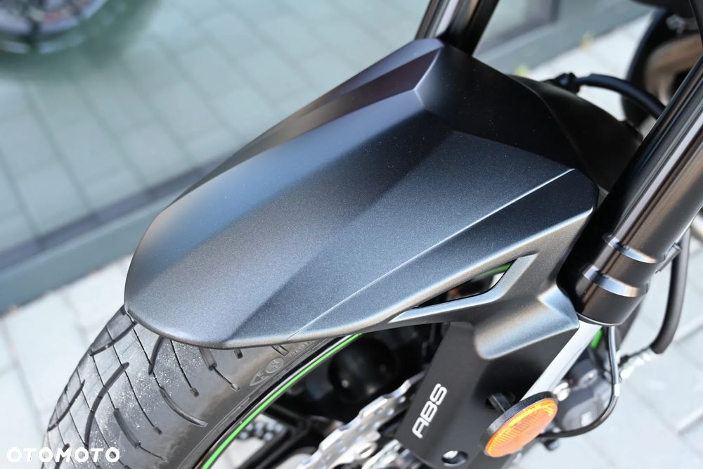 Kawasaki Versys 650 - 25