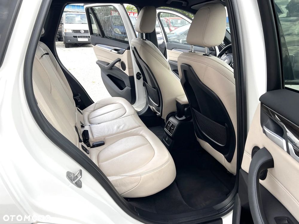 BMW X1 xDrive25d M Sport - 11
