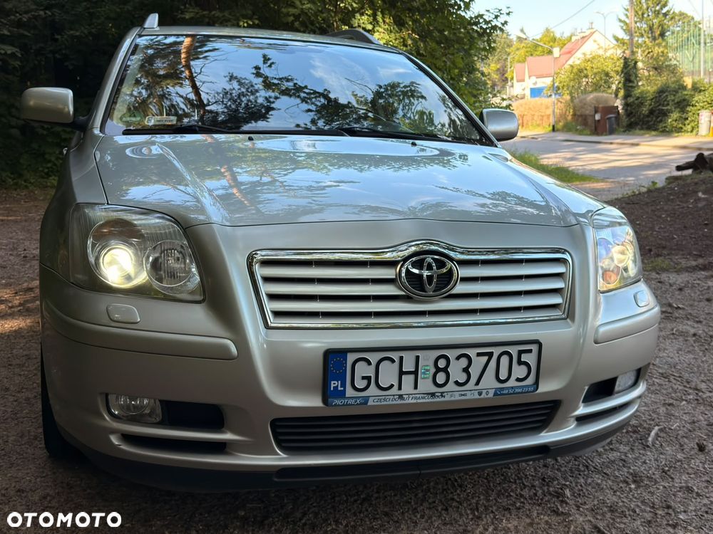 Toyota Avensis - 3