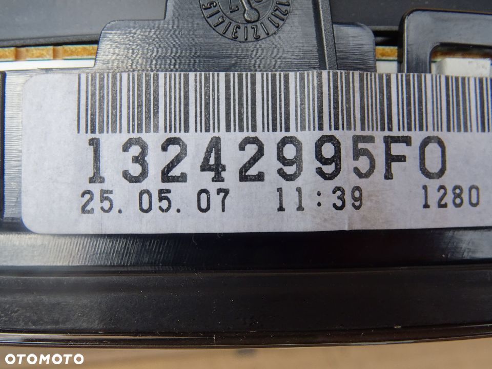 LICZNIK ZEGARY VECTRA C SIGNUM CHROM WYLOGOWANY PIN EUROPA FULL 3,0 1,9 CDTI, 2,2 2,0 DTI - 5