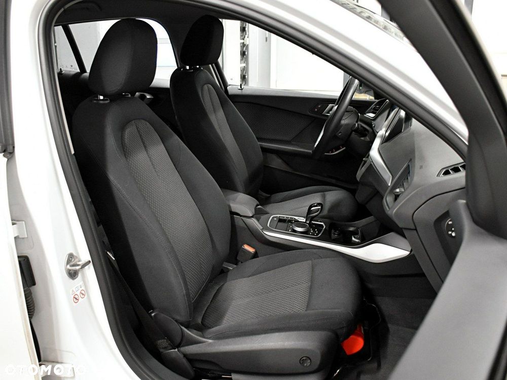BMW Seria 1 118i Advantage - 14