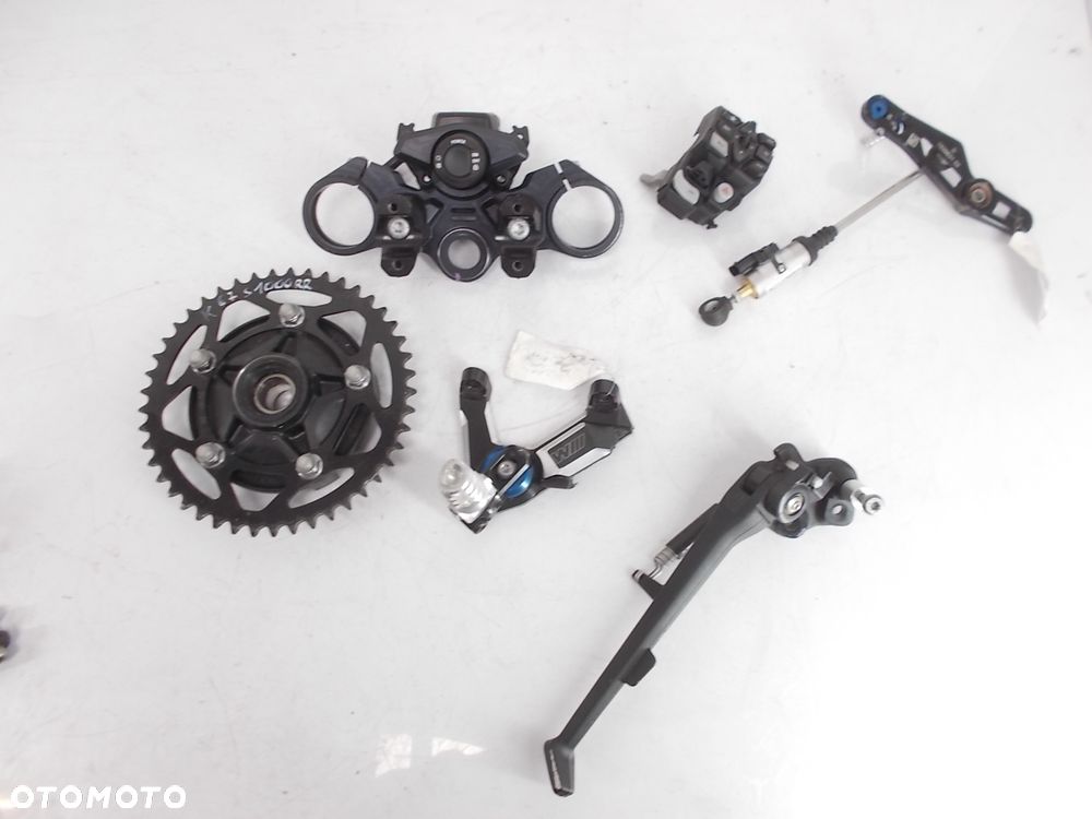 Półka górna SET BMW M 1000RR QUICKSHIFTER stopka podnóżek - 8