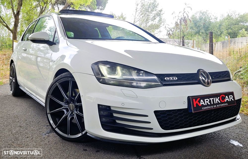 VW Golf 2.0 TDI GTD DSG - 2