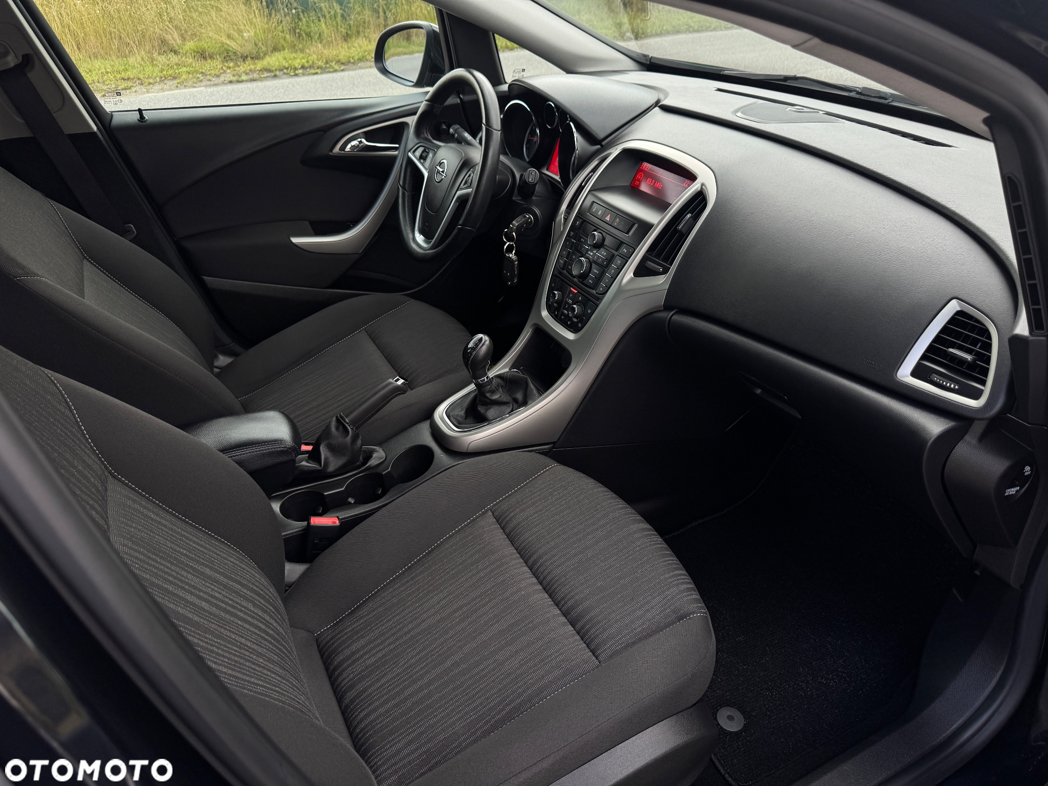 Opel Astra 1.4 Turbo Edition - 13
