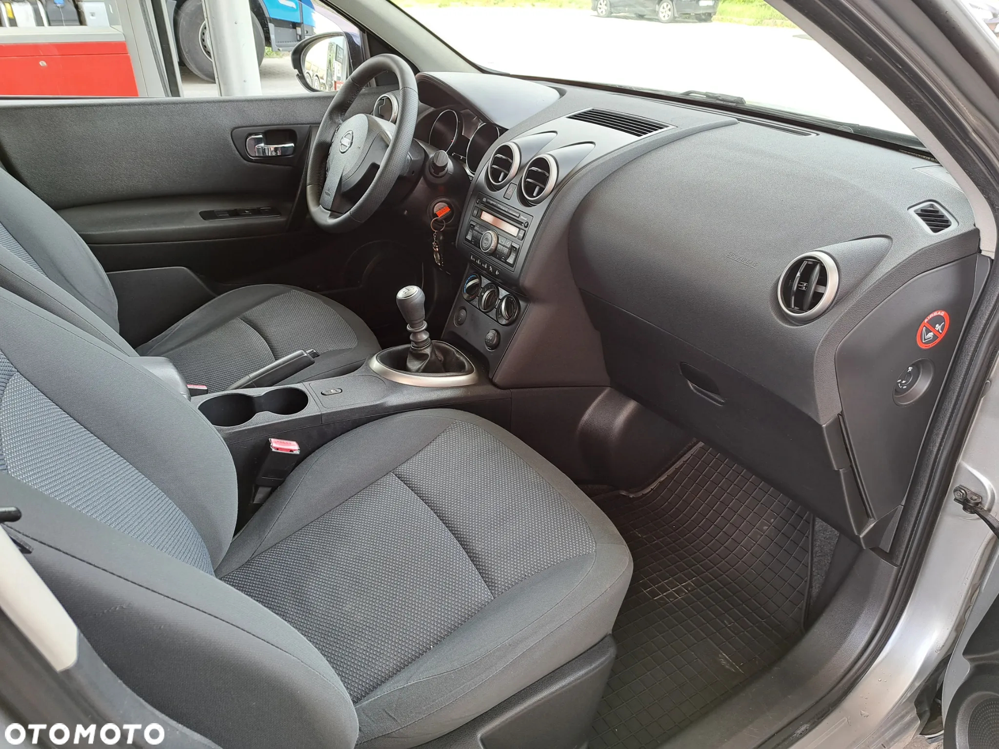 Nissan Qashqai+2 - 19