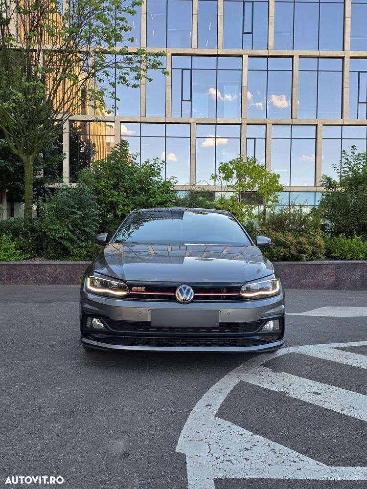 Volkswagen Polo - 3