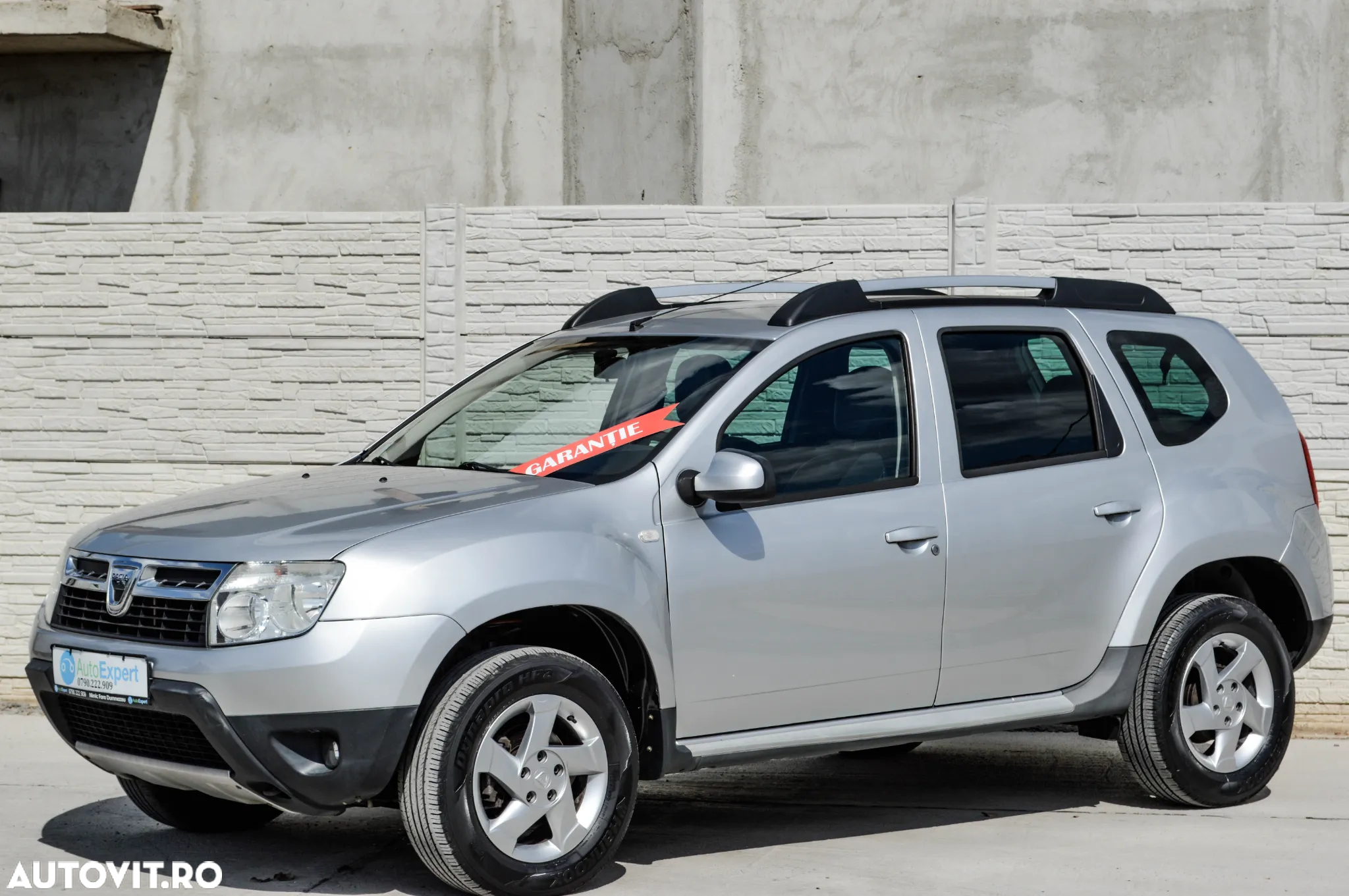 Dacia Duster dCi 110 FAP 4x2 Prestige - 9