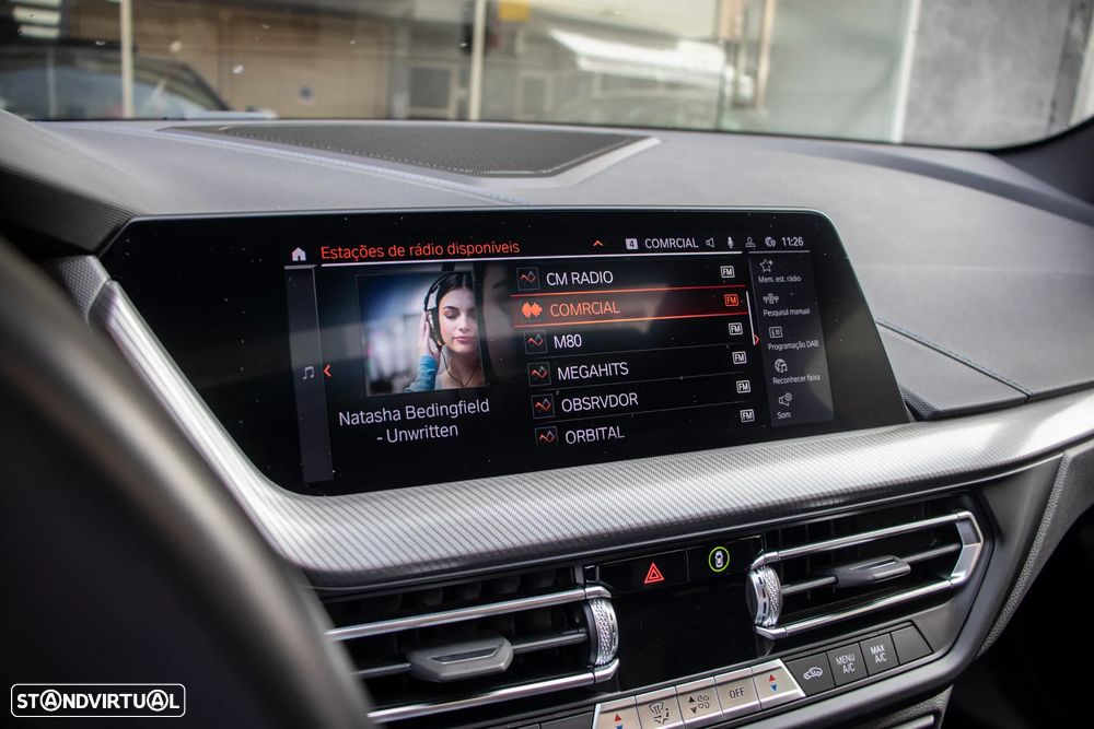 BMW M135i xDrive - 25