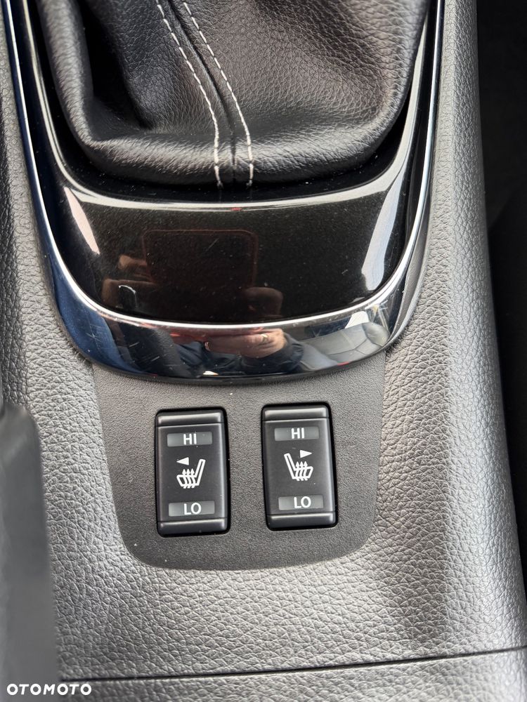 Nissan Pulsar 1.6 DIG-T Tekna - 18