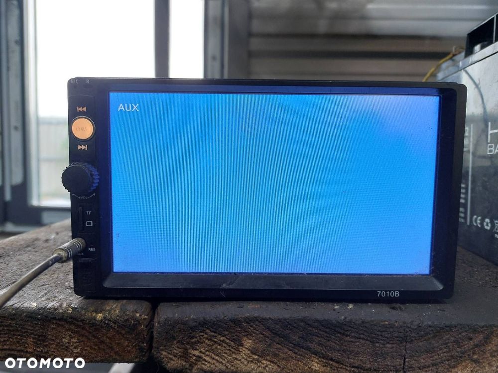RADIO ODTWARZACZ SAMOCHODOWY 2 DIN 7010B AUX USB MICROSD BT - 8