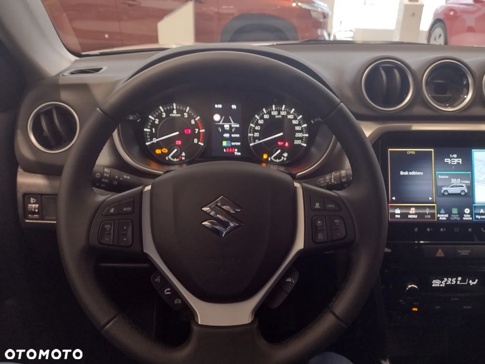 Suzuki Vitara 1.4 Boosterjet mHEV Premium Plus 2WD - 11