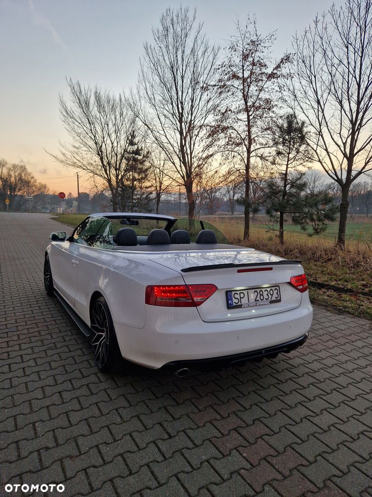 Audi A5 Cabrio - 5