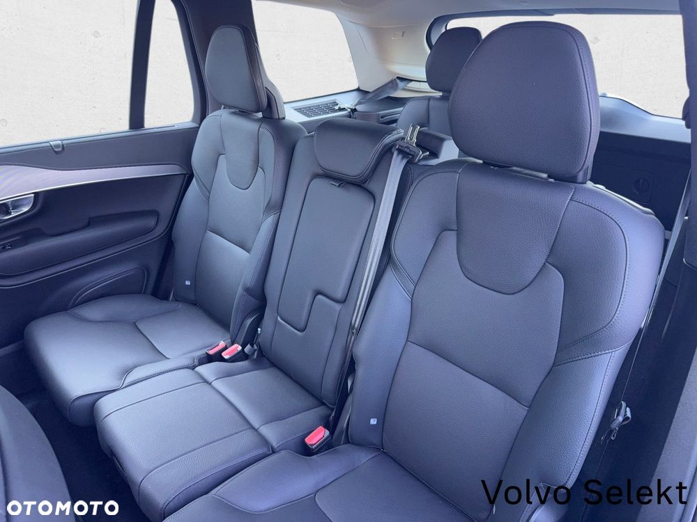 Volvo XC 90 - 18