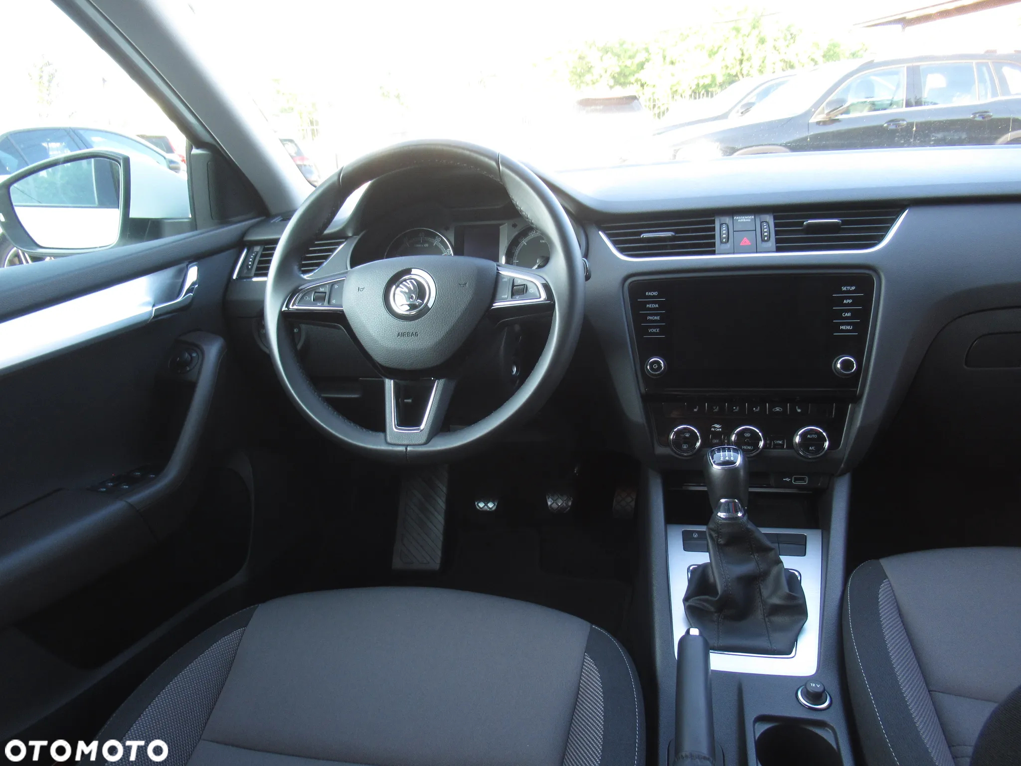 Skoda Octavia 1.5 TSI ACT Ambition - 11