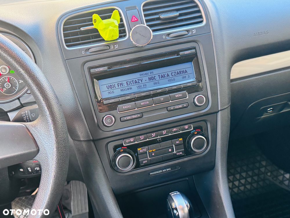 Volkswagen Golf Variant 1.4 TSI Comfortline DSG - 32