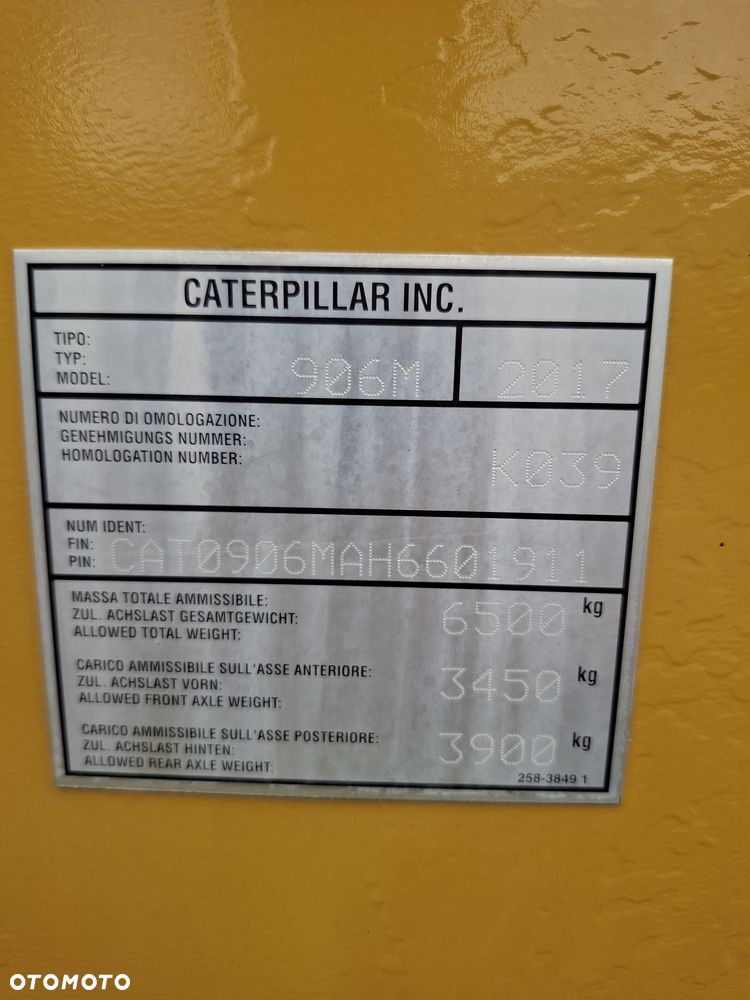 Caterpillar 906M - 11