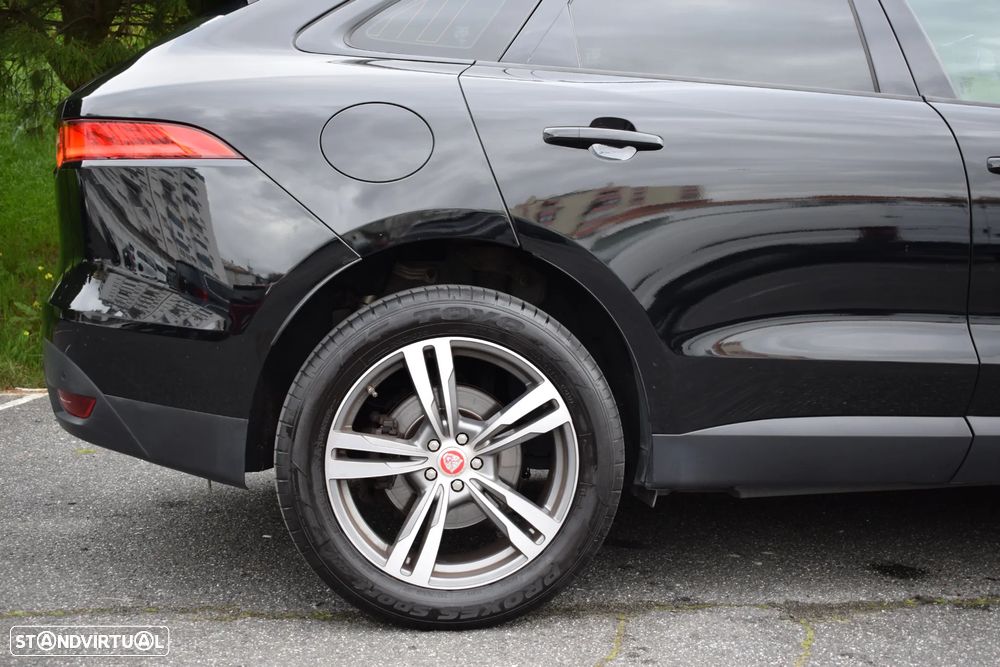 Jaguar F-Pace 2.0 i4D Prestige - 16