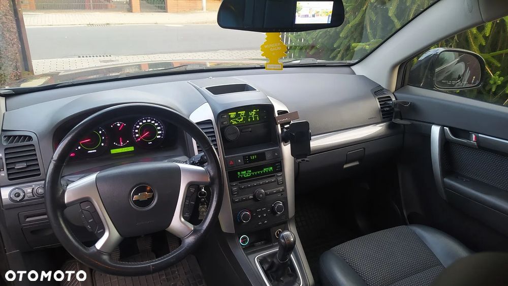 Chevrolet Captiva 2.4 LS - 13
