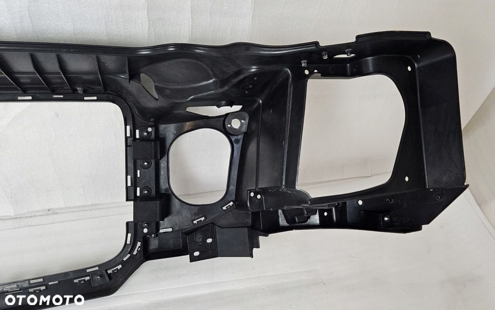 PAS PRZEDNI WZMOCNIENIE LEVC 2019- - 11