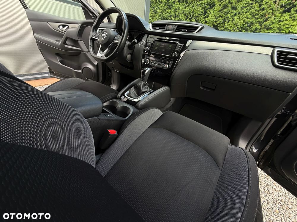 Nissan Qashqai 1.3 DIG-T DCT N-CONNECTA - 15