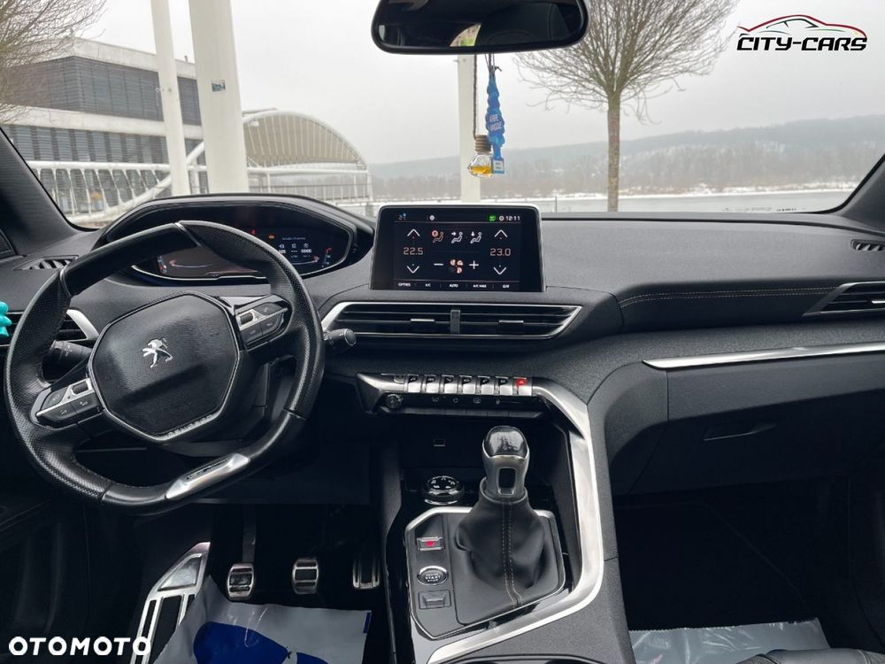 Peugeot 3008 - 23