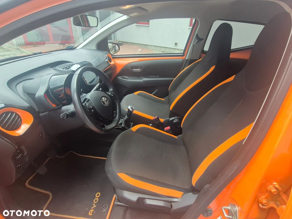 Toyota Aygo 1.0 VVT-i Black Edition - 7