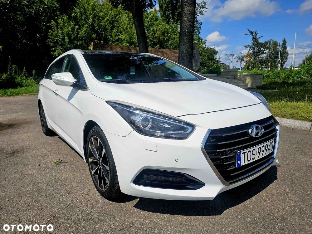 Hyundai i40 Kombi 1.7 CRDi Premium - 11