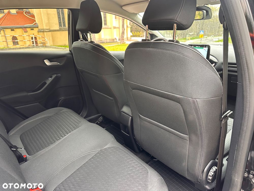 Ford Fiesta 1.0 EcoBoost S&S COOL&CONNECT - 21