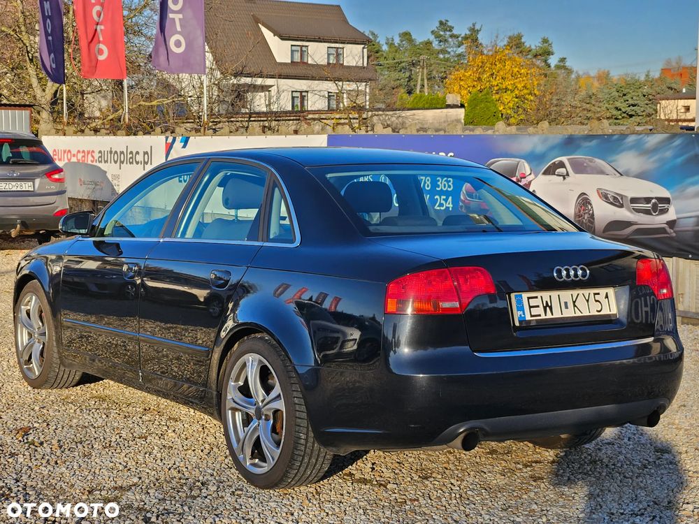 Audi A4 Limousine 2.0T FSI Quattro - 7