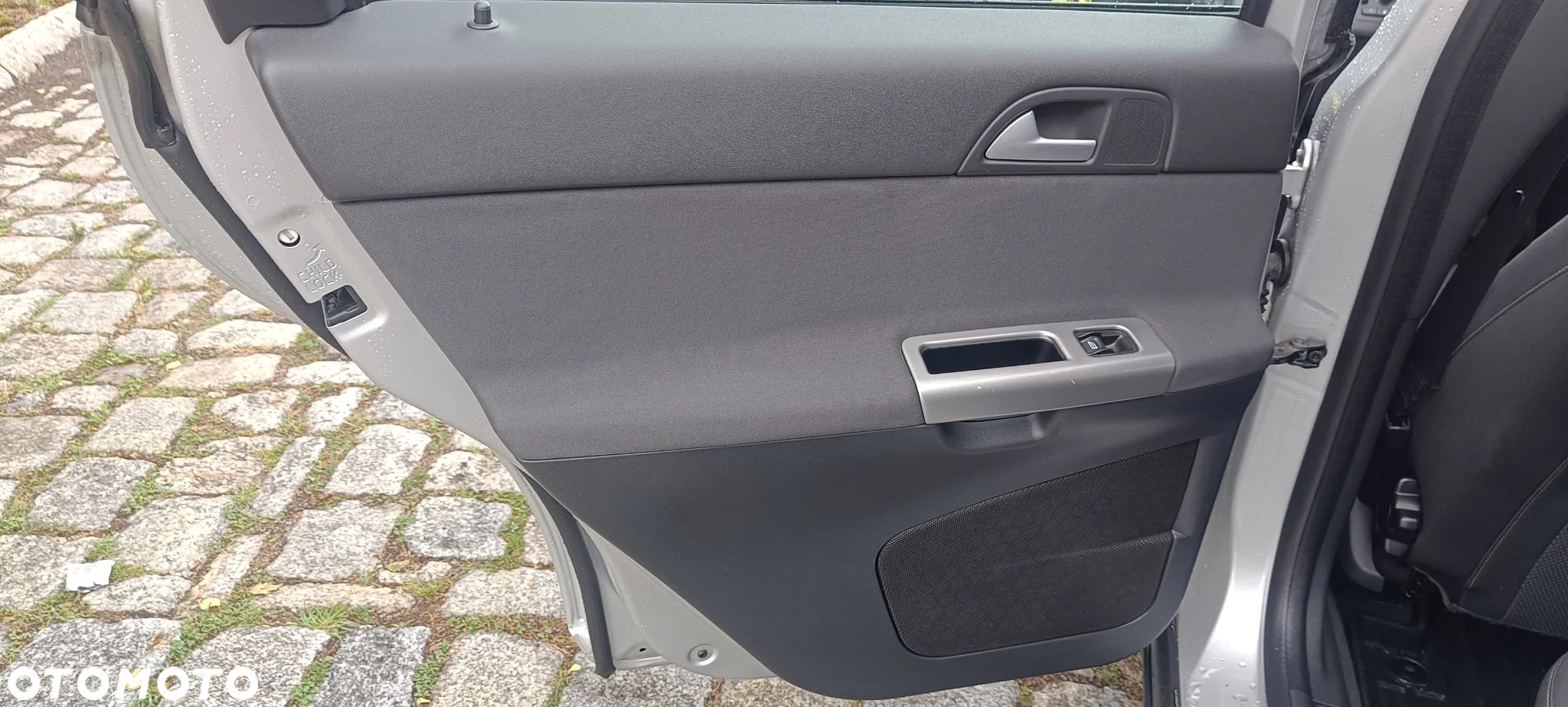 Volvo V50 1.6D DRIVe Kinetic - 10