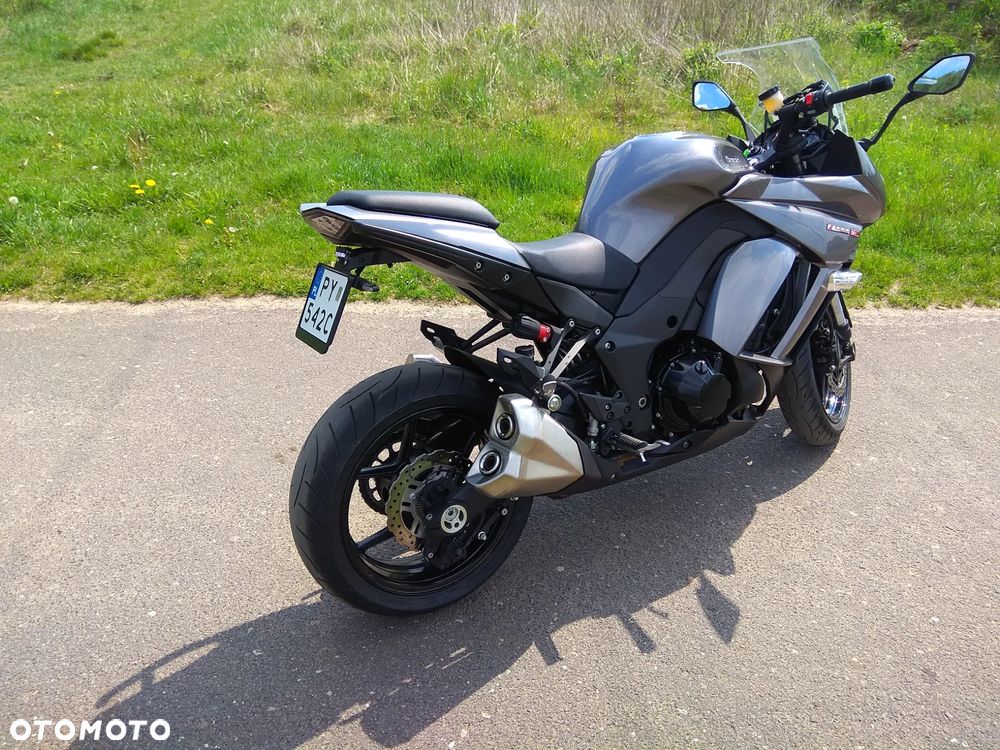 Kawasaki Ninja 1000 SX - 2