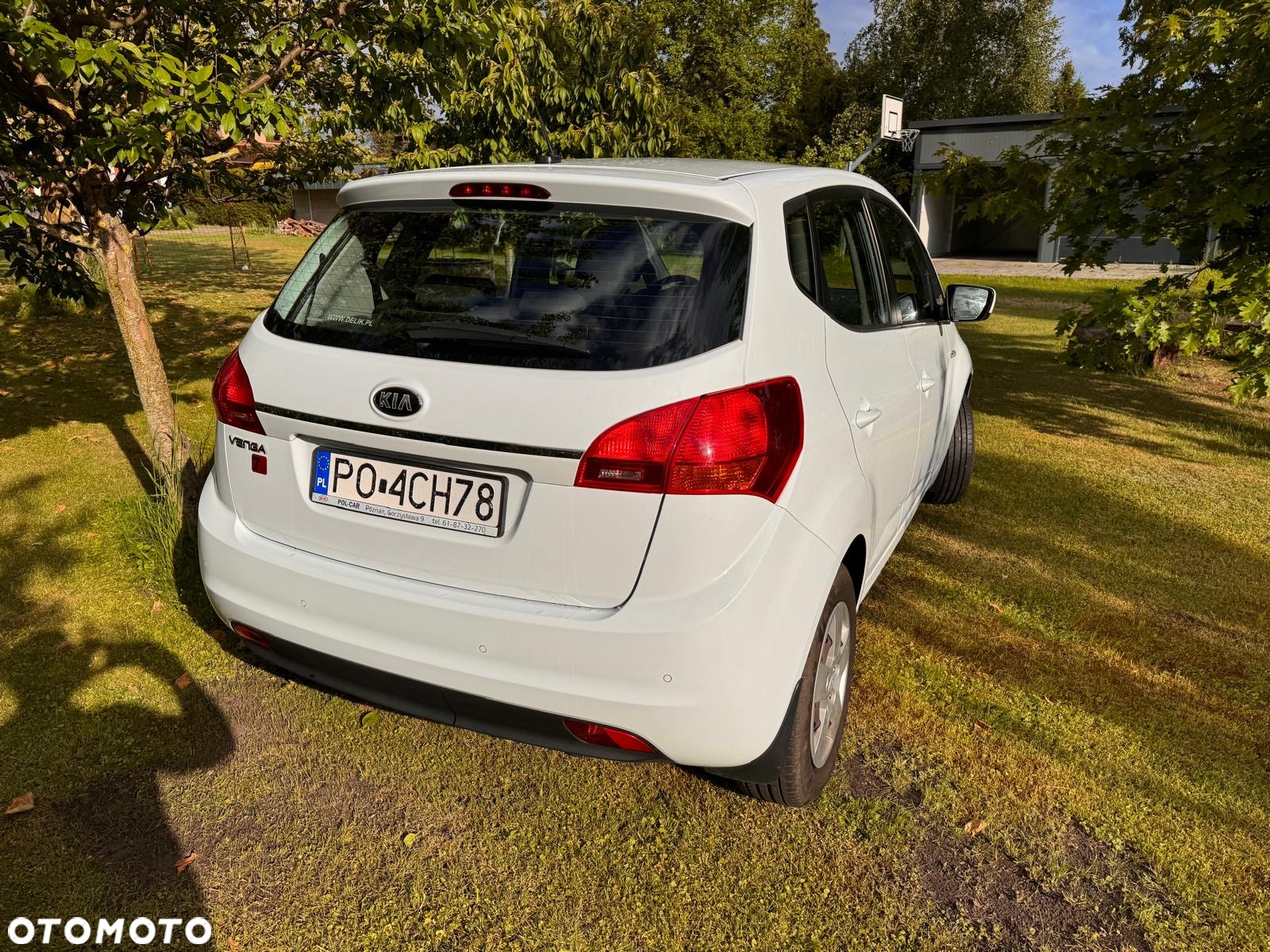 Kia Venga - 4