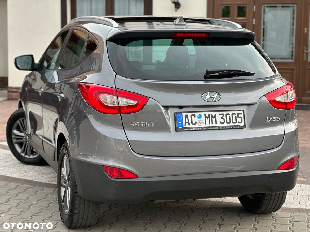 Hyundai ix35 1.6 2WD Fifa World Cup Edition - 13