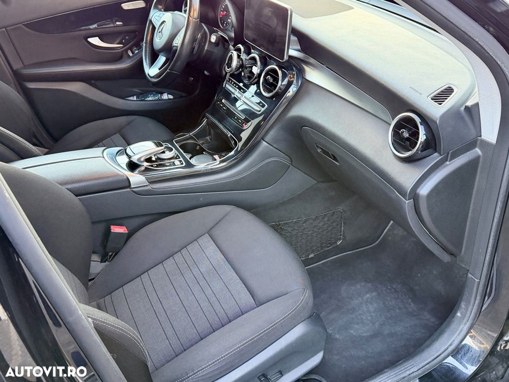 Mercedes-Benz GLC - 8